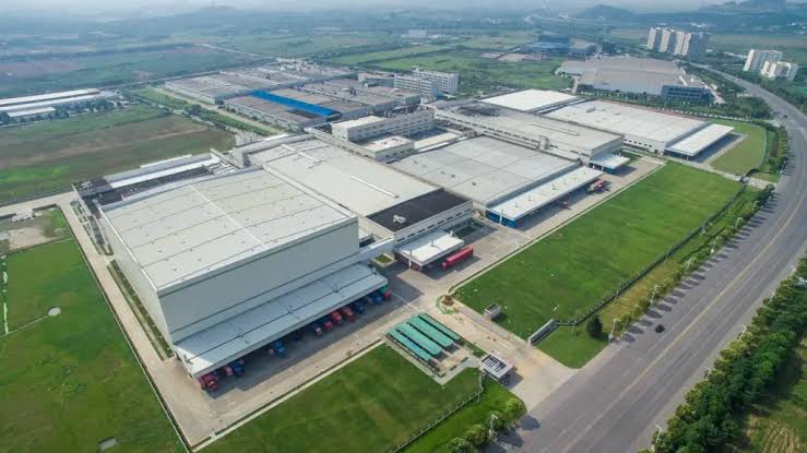 16,100 sq. mtr. of Mount Insulated PUF Roof Panels supplied for an automotive logistics centre in Sanand, Gujarat